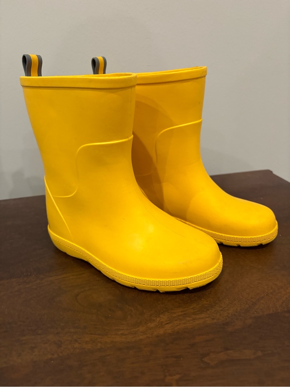 totes Kids Bright Yellow Waterproof Rain Boots